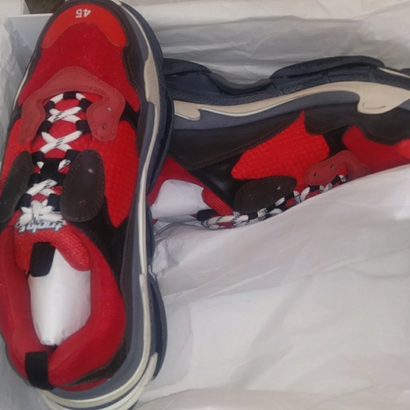Red balenciaga's - Picture 4 of 7